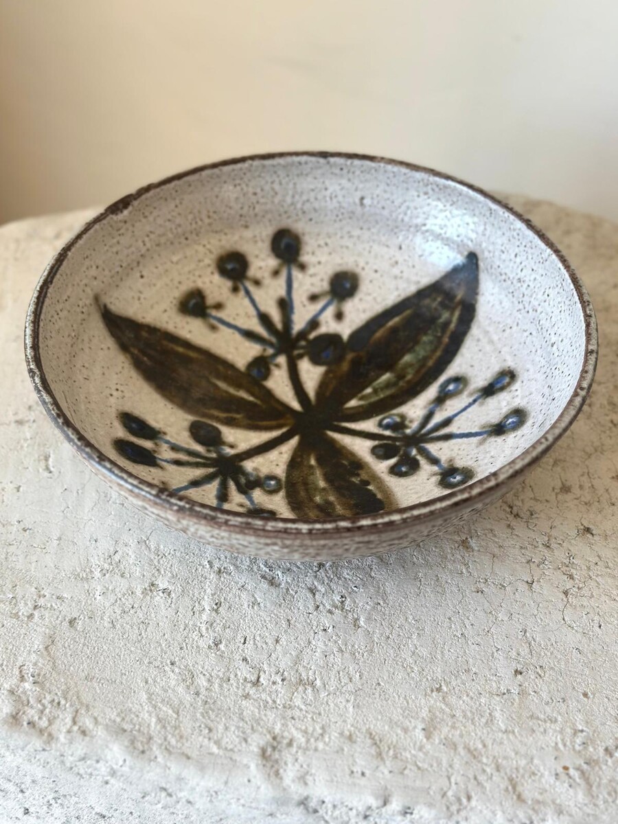 Ceramic bowl