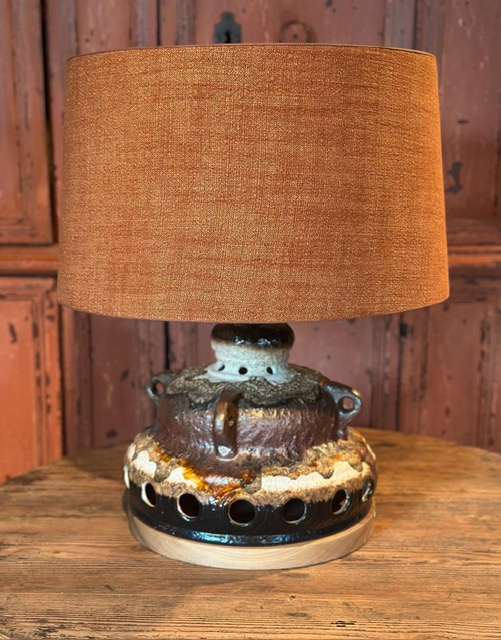 Ceramic lamp