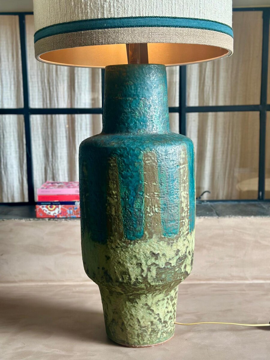 Ceramic lamp