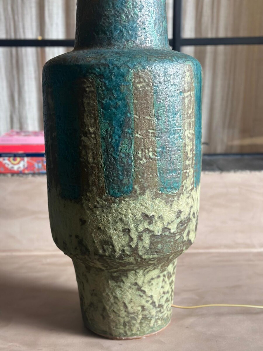 Ceramic lamp