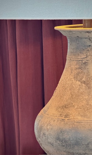 han dynasty vase - lamp