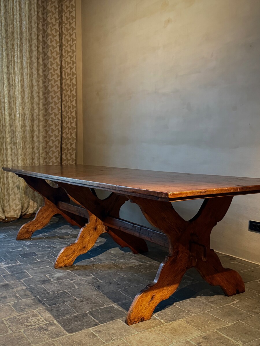 Italian dining table 19th C