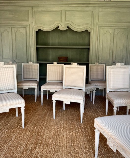 Set 16 dinning chairs