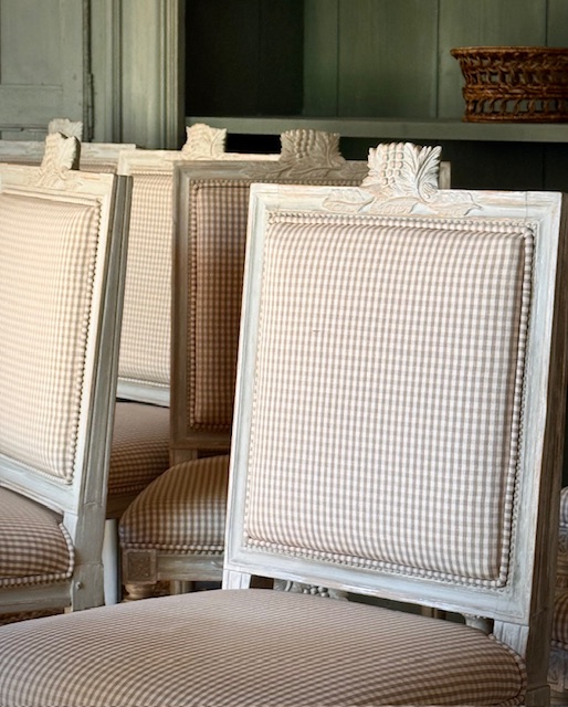 Set 16 dinning chairs