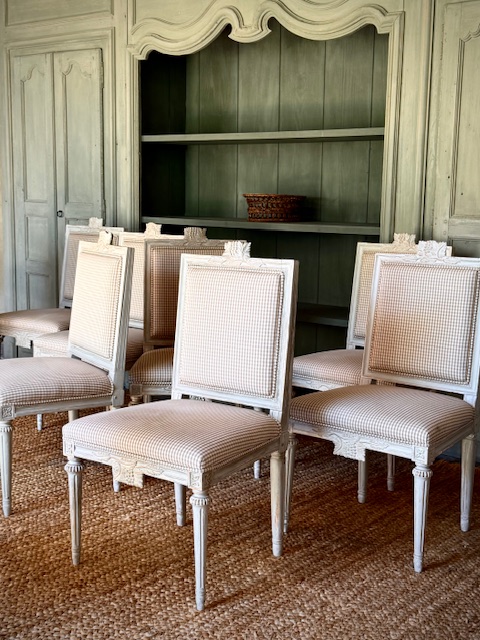 Set 16 dinning chairs