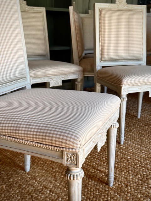 Set 16 dinning chairs