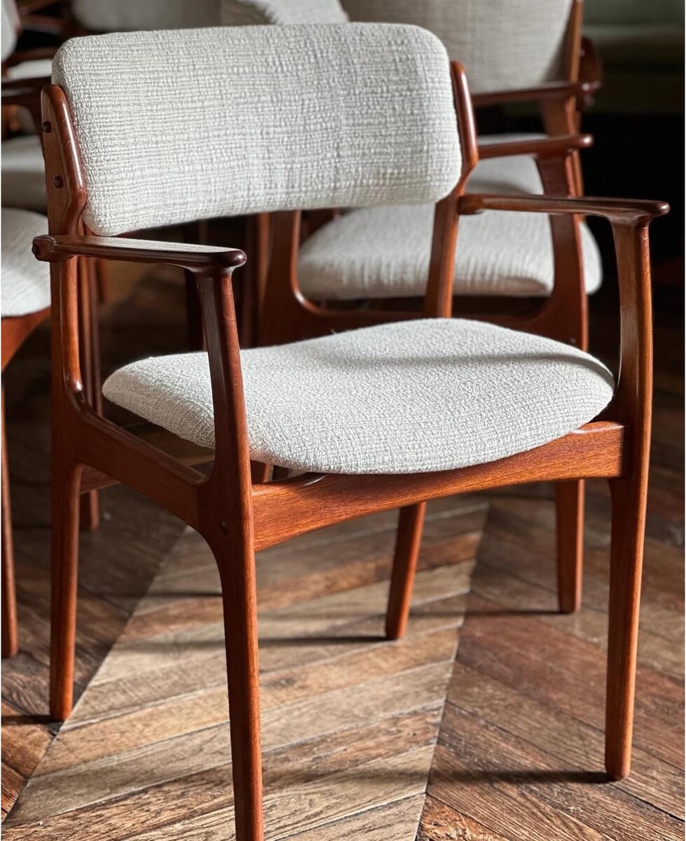 set of 10 dining chairs 60's