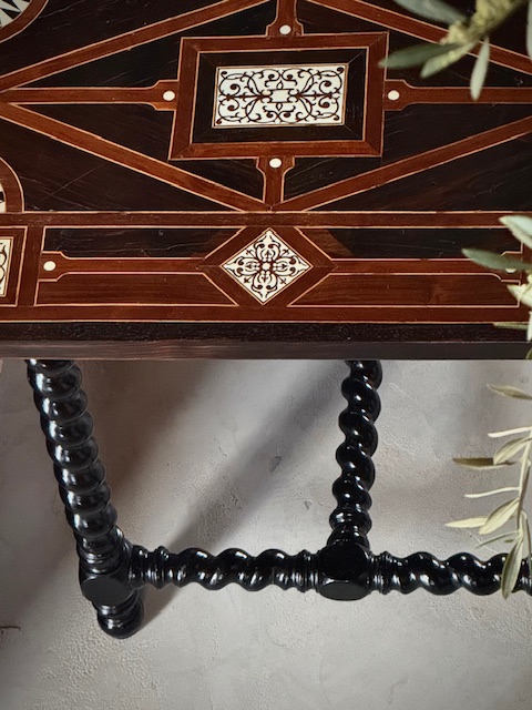Side table Florence ca 1720
